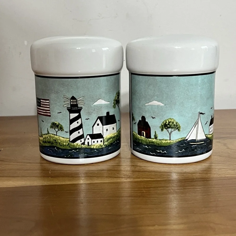 Warren Kimble Coastal Breeze 1998 Ceramic Salt & Pepper Shakers Vintage‎